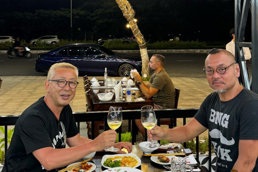 Phuoc-My-Seafood-Khach-hang-gallery